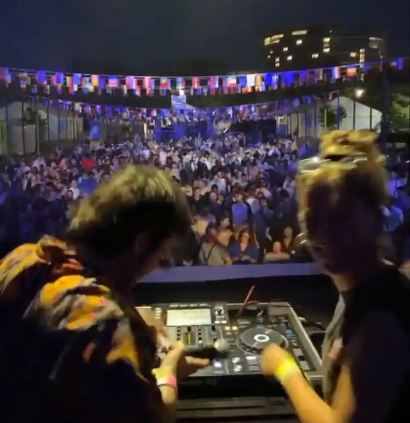 Photo de DJ JUMEAUX